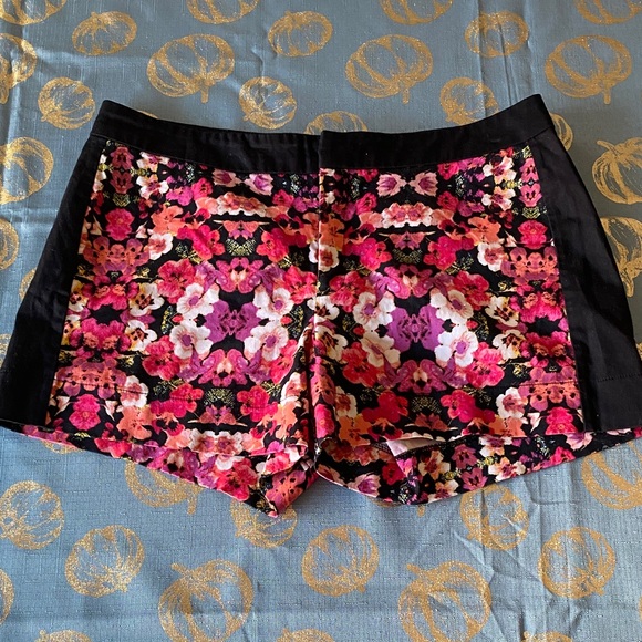 Nicole by Nicole Miller Pants - Nicole by Nicole Miller Floral Shorts - Pink and Black
